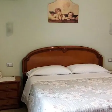 Le Cerque Bed & Breakfast